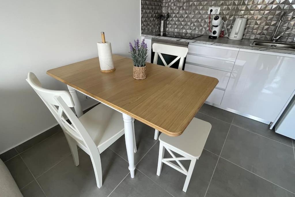Elm Apartament Σάγκρες Εξωτερικό φωτογραφία